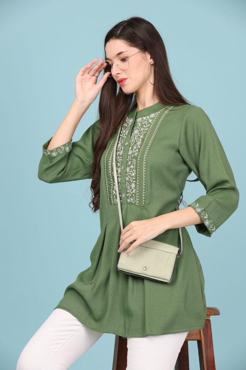 Casual Regular Sleeves Embroidered, Solid Women Green Top - Image 2